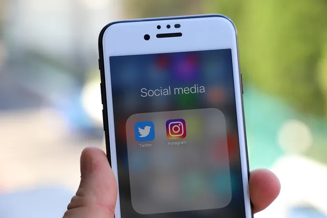 iphone, smartphone, social media, phone, mobile phone, icon, display, app, social networks, internet, social, facebook, instagram, twitter, instagram, twitter, twitter, twitter, twitter, twitter. How to create social media templates with required fields